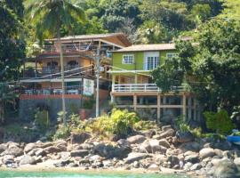 Pousada Cibeles, hotel v destinácii Praia de Araçatiba