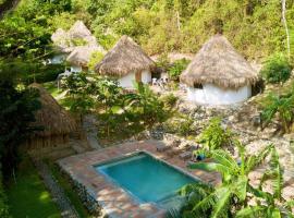 Finca Carpe Diem Ecolodge, hostal en Minca