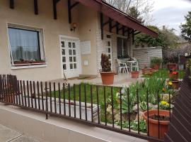 Jancsi és Juliska Vendégház, Hotel in Abaújszántó