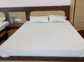 Hotel Neeraj, hotel di Gwalior