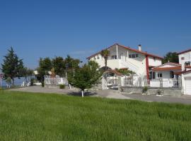 Villa Tikozidis, hótel í Nea Iraklia