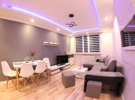 Noclegi FAMILY APARTMENTS Hotel Apartamenty