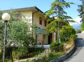 Residence San Vito, hotell i Brenzone sul Garda