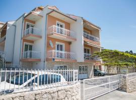 Apartments Nino, hotel i Podstrana