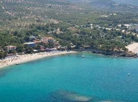 Thassos Hotel, hotel a Pefkari