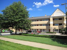 Extended Stay America Suites - Louisville - Dutchman, hotel sa Louisville