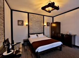 Barvilla Hotel, hotel v destinaci Këk-Dzhar