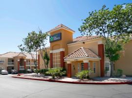 Extended Stay America Suites - Phoenix - Scottsdale - Old Town, hotel in Old Town Scottsdale, Scottsdale