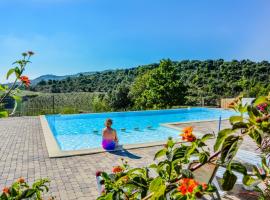 Domaine de Chadeyron, hotel a Lagorce