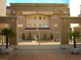 Alameda del Tormes, appartement in Santa Marta de Tormes