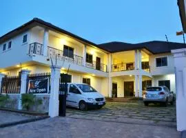 Eden Vale Hotel