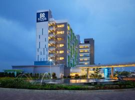 BATIQA Hotel & Apartments Karawang – hotel w mieście Karawang