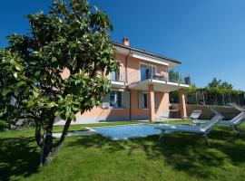 Bella Vista Barbaresco, hotelli kohteessa Barbaresco