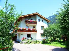 Gästehaus Toferer, hotel cerca de Panoramabahn Grossarltal II, Grossarl