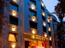 Capitol Hotel, hotel em Varna City-Centre, Varna City