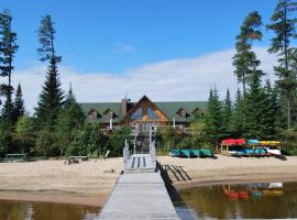 Camp Taureau - Altaï Canada, užmiesčio svečių namai mieste Saint-Michel-des-Saints