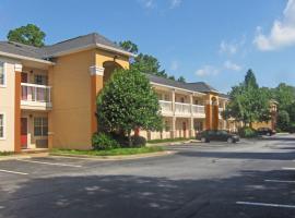 Extended Stay America Select Suites - Atlanta - Cumberland Mall, готель в районі Cobb Galleria, у місті Атланта