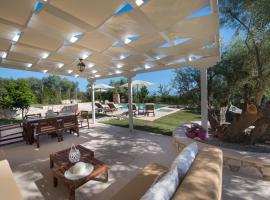 Villa Marilia, hotel in Tsoukaladhes