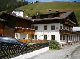 Gästehaus Alpenruh, hotel em Holzgau