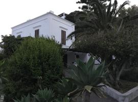 Casa Schicciola, casa de campo em Stromboli