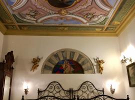 Old Taverna Sorrentina, hotel com acessibilidade em Sorrento