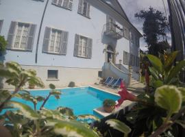 Villa Annamaria B&B, bed & breakfast a Domaso