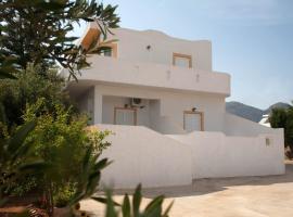 Villa Xenia, hotell i Makry-Gialos