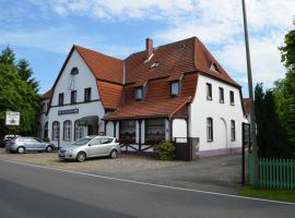 Hotel Zum goldenen Stern, hotel en Leibsch