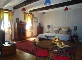 D'Ici et D'Ailleurs, bed and breakfast v destinaci Cordes-sur-Ciel