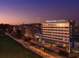 Mercure Lisboa Almada – hotel w mieście Almada
