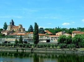 Logis L'Estredelle, hotel v destinaci Pont-du-Château