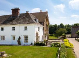 Overtown Manor Bed and Breakfast, hotelli kohteessa Swindon lähellä maamerkkiä Coate Water Country Park