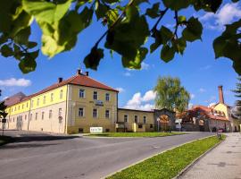 Hotel Brdy, hotel di Spálené Poříčí