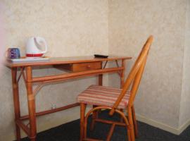 Hotel Restaurant La Glane, hotel a Oradour-sur-Glane