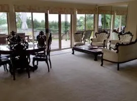 Hilltop Hideaway