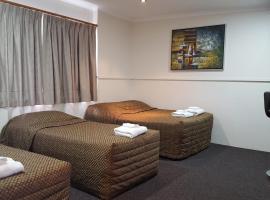 The Commercial Hotel Motel, hotel in Chinchilla