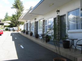 White Manor Motel, hotell i Cooma