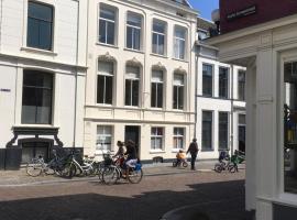De Verrassing, hotel en Utrecht