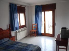 Hostal Restaurante San Millan, hotel v destinaci Orihuela del Tremedal
