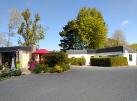 Gîte Le Clos des Pins, hotel cerca de Cementerio Estadounidense de Normandía, Colleville-sur-Mer