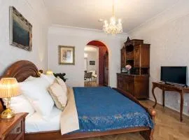 Boutique Hotel Constans