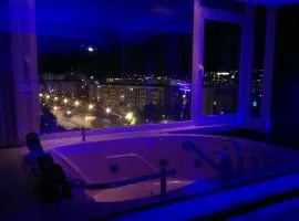 Panoramic Studio - Jacuzzi & Parking