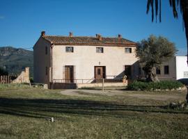 Mas Taniet Hotel Rural, casa rural a Benissanet