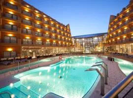 Hotel 5 estrellas en Roquetas de Mar Hotel 5 estrellas en Roquetas de Mar