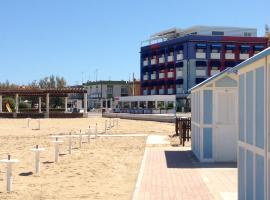 파노에 위치한 호텔 Astoria