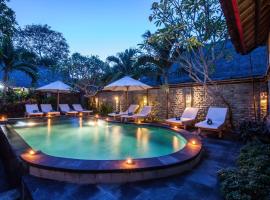 The Nicho's Bungalows & Villas, hotell i Nusa Lembongan