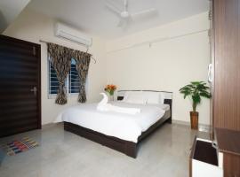 Krishna Vibe Service Apartment, hotel u gradu Tiručirapali