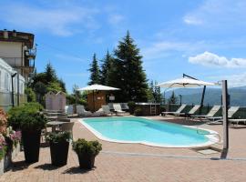 Albergo Ristorante Miramonti Toano, hotel in Toano