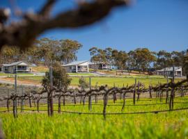 Neagles Retreat Villas, hotel near Tim Adams Wines, Clare