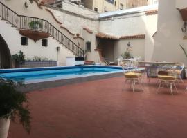 Peatonal Colonial, hotel en Mendoza